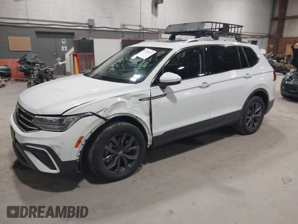 ✅ 2022 Volkswagen Tiguan SE • VIN: 3VV2B7AX6NM052553 • Лот: 43416051. Опубликован ранее на IAAI с пробегом 23 233 миль. Бесплатный доступ к архиву аукционных продаж из США и подробный отчёт об истории автомобиля на DreamBid. Изображение 2.