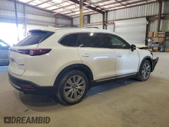 ✅ 2022 Mazda CX-9 Signature • VIN: JM3TCBEY0N0620425 • Лот: 92033295. Опубликован ранее на Copart с пробегом 47 154 миль. Бесплатный доступ к архиву аукционных продаж из США и подробный отчёт об истории автомобиля на DreamBid. Изображение 3.