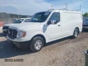 ✅ 2021 Nissan NV SV • VIN: 1N6AF0KY6MN800202 • Lot: 42819230. Wystawiony na IAAI z przebiegiem 120 514 mil. Bezpłatny archiwum sprzedaży aukcyjnych z USA i szczegółowy raport historii pojazdu na DreamBid. Zdjęcie 2.