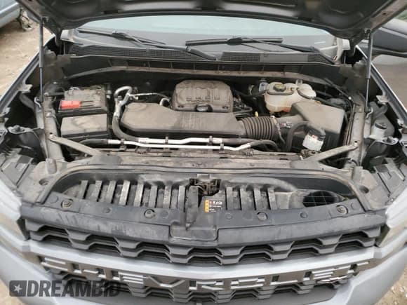 ✅ 2022 Chevrolet Silverado 1500 Custom • VIN: 3GCPYBEK9NG150768 • Lot: 47590215. Wystawiony na Copart z przebiegiem 37 573 mil. Bezpłatny archiwum sprzedaży aukcyjnych z USA i szczegółowy raport historii pojazdu na DreamBid. Zdjęcie 11.