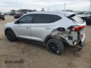 ✅ 2019 Hyundai Tucson Value • VIN: KM8J3CA47KU029582 • Лот: 81054695. Опубликован ранее на Copart с пробегом 122 431 миль. Бесплатный доступ к архиву аукционных продаж из США и подробный отчёт об истории автомобиля на DreamBid. Изображение 2.