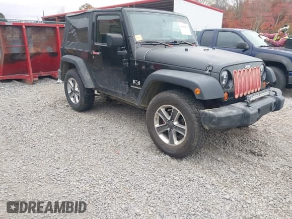 ✅ 2009 Jeep Wrangler X • VIN: 1J4FA24109L708017 • Lot: 43546972. Wystawiony na IAAI z przebiegiem 162 176 mil. Bezpłatny archiwum sprzedaży aukcyjnych z USA i szczegółowy raport historii pojazdu na DreamBid. Zdjęcie 1.