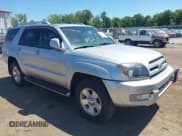 ✅ 2004 Toyota 4Runner Limited • VIN: JTEBT17R040044043 • Lot: 43114845. Wystawiony na IAAI z przebiegiem 186 734 mil. Bezpłatny archiwum sprzedaży aukcyjnych z USA i szczegółowy raport historii pojazdu na DreamBid. Zdjęcie 1.
