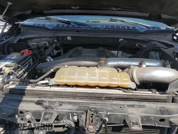 ✅ 2018 Ford F-150 Raptor • VIN: 1FTFW1RG5JFD09749 • Лот: 81333255. Опубликован ранее на Copart с пробегом 169 207 миль. Бесплатный доступ к архиву аукционных продаж из США и подробный отчёт об истории автомобиля на DreamBid. Изображение 11.