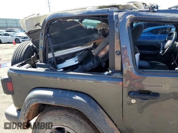 ✅ 2019 Jeep Wrangler Sport S • VIN: 1C4GJXAN4KW501424 • Lot: 70139004. Listed on Copart with 57,707 mi. Free auction sales archive from the USA and detailed vehicle history report at DreamBid. Image 10.