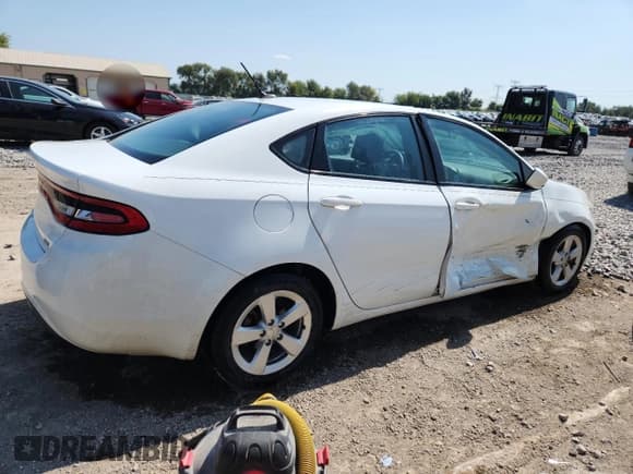 ✅ 2015 Dodge Dart SXT • VIN: 1C3CDFBB2FD431626 • Lot: 80368885. Wystawiony na Copart z przebiegiem 117 555 mil. Bezpłatny archiwum sprzedaży aukcyjnych z USA i szczegółowy raport historii pojazdu na DreamBid. Zdjęcie 3.