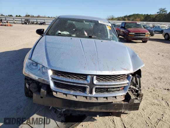 ✅ 2013 Dodge Avenger SE • VIN: 1C3CDZAB1DN725979 • Лот: 76388364. Опубликован ранее на Copart с пробегом Не указан. Бесплатный доступ к архиву аукционных продаж из США и подробный отчёт об истории автомобиля на DreamBid. Изображение 5.