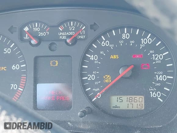 ✅ 2001 Volkswagen Golf GTI • VIN: 9BWPG61J614076827 • Lot: 43177571. Wystawiony na IAAI z przebiegiem 151 860 mil. Bezpłatny archiwum sprzedaży aukcyjnych z USA i szczegółowy raport historii pojazdu na DreamBid. Zdjęcie 7.