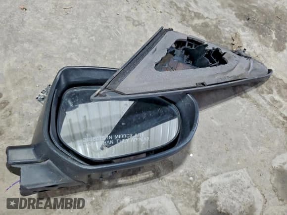 ✅ 2013 Mazda 3 i SV • VIN: JM1BL1TG3D1825819 • Lot: 94539745. Listed on Copart with 146,775 mi. Free auction sales archive from the USA and detailed vehicle history report at DreamBid. Image 12.