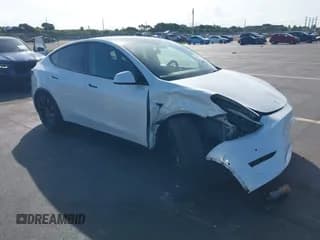 ✅ 2022 Tesla Model Y Performance • VIN: 7SAYGDEF1NF538169 • Лот: 43559670. Опубликован ранее на IAAI с пробегом 28 156 миль. Бесплатный доступ к архиву аукционных продаж из США и подробный отчёт об истории автомобиля на DreamBid. Изображение 1.