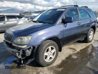 ✅ 2000 Lexus RX 300 • VIN: JT6HF10U0Y0105019 • Лот: 93639405. Опубликован ранее на Copart с пробегом 170 556 миль. Бесплатный доступ к архиву аукционных продаж из США и подробный отчёт об истории автомобиля на DreamBid. Изображение 1.