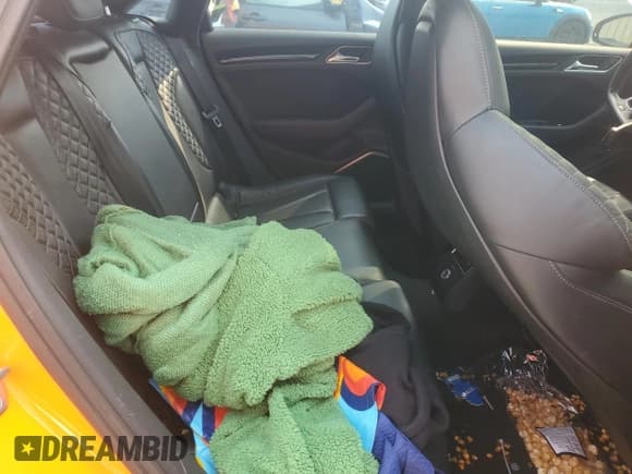 ✅ 2018 Audi RS 3 • VIN: WUABWGFF8J1903460 • Лот: 51962875. Опубликован ранее на Copart с пробегом Не указан. Бесплатный доступ к архиву аукционных продаж из США и подробный отчёт об истории автомобиля на DreamBid. Изображение 10.