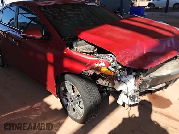 ✅ 2017 Hyundai Elantra Limited • VIN: 5NPD84LF9HH077904 • Lot: 82467975. Listed on Copart with 96,922 mi. Free auction sales archive from the USA and detailed vehicle history report at DreamBid. Image 13.