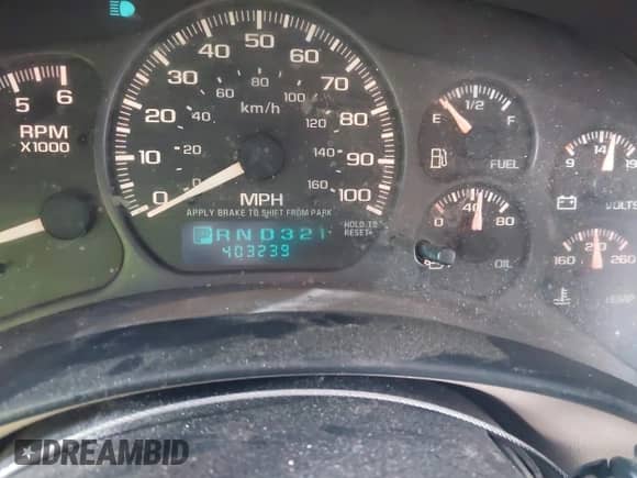 2002 Chevrolet Silverado 1500 with VIN 1GCEC19V32E254504, listed as a IAAI auction lot 42530534 with 403,239 mi miles and . Bid and sale history available at DreamBid. Image 7.
