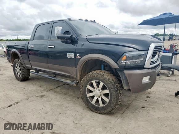 ✅ 2018 Ram 2500 Limited • VIN: 3C6UR5GL8JG157042 • Lot: 60539585. Listed on Copart with 85,760 mi. Free auction sales archive from the USA and detailed vehicle history report at DreamBid. Image 4.