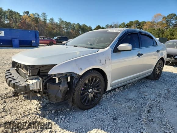 ✅ 2010 Mercury Milan Hybrid • VIN: 3MEDM0L36AR609685 • Lot: 93565065. Listed on Copart with 167,828 mi. Free auction sales archive from the USA and detailed vehicle history report at DreamBid. Image 1.