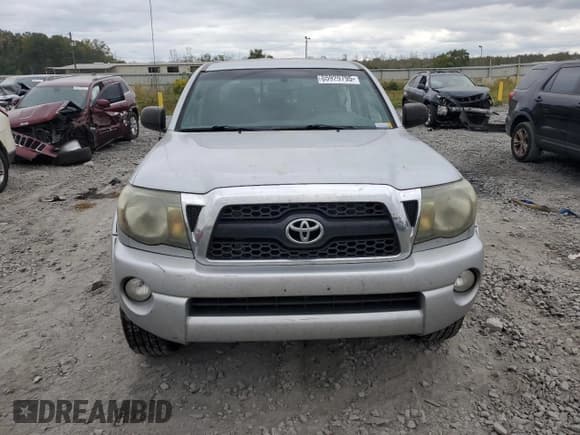 ✅ 2011 Toyota Tacoma • VIN: 3TMLU4EN1BM066411 • Lot: 85929795. Listed on Copart with 165,134 mi. Free auction sales archive from the USA and detailed vehicle history report at DreamBid. Image 5.