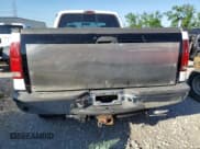 ✅ 2005 Ford F-350 XL • VIN: 1FTWX31P55EC73707 • Lot: 57129285. Wystawiony na Copart z przebiegiem 150 153 mil. Bezpłatny archiwum sprzedaży aukcyjnych z USA i szczegółowy raport historii pojazdu na DreamBid. Zdjęcie 6.