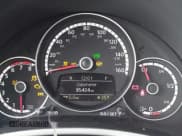 ✅ 2016 Volkswagen Beetle SE • VIN: 3VWJ17AT7GM603843 • Lot: 43613310. Wystawiony na IAAI z przebiegiem 85 424 mil. Bezpłatny archiwum sprzedaży aukcyjnych z USA i szczegółowy raport historii pojazdu na DreamBid. Zdjęcie 7.