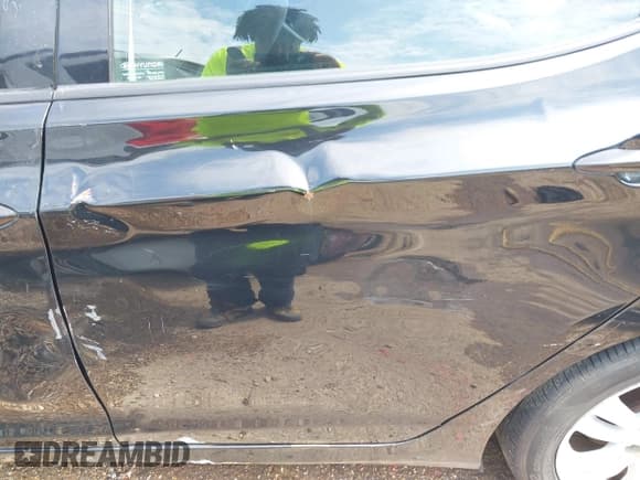 ✅ 2015 Hyundai Elantra SE • VIN: 5NPDH4AE5FH610001 • Lot: 43218796. Listed on IAAI with 194,653 mi. Free auction sales archive from the USA and detailed vehicle history report at DreamBid. Image 19.