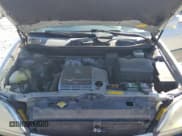 ✅ 2002 Lexus RX 300 • VIN: JTJHF10UX20270492 • Lot: 57504795. Listed on Copart with 205,076 mi. Free auction sales archive from the USA and detailed vehicle history report at DreamBid. Image 12.