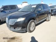 ✅ 2011 Lincoln MKX • VIN: 2LMDJ6JK3BBJ06574 • Lot: 43884728. Listed on IAAI with 199,039 mi. Free auction sales archive from the USA and detailed vehicle history report at DreamBid. Image 2.