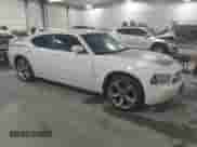 2010 Dodge Charger SXT z VIN 2B3CA3CV9AH116962, wystawiony jako IAAI lot #43141447 z przebiegiem 120 000 mil mil oraz . Historia ofert i sprzedaży dostępna na DreamBid. Obrazek 1.