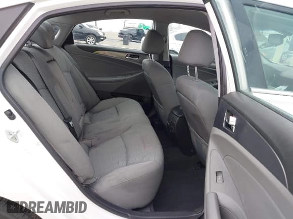 ✅ 2013 Hyundai Sonata Limited • VIN: KMHEC4A43DA094246 • Лот: 42409946. Опубликован ранее на IAAI с пробегом 126 953 миль. Бесплатный доступ к архиву аукционных продаж из США и подробный отчёт об истории автомобиля на DreamBid. Изображение 8.