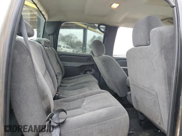 ✅ 2006 Chevrolet Silverado 2500HD LT2 • VIN: 1GCHK23D36F190230 • Lot: 87080494. Wystawiony na Copart z przebiegiem 239 942 mil. Bezpłatny archiwum sprzedaży aukcyjnych z USA i szczegółowy raport historii pojazdu na DreamBid. Zdjęcie 10.