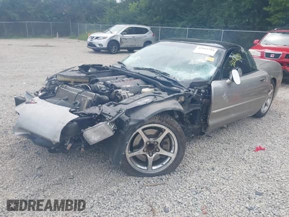 ✅ 2000 Chevrolet Corvette • VIN: 1G1YY22G4Y5111398 • Лот: 42912784. Опубликован ранее на IAAI с пробегом 82 769 миль. Бесплатный доступ к архиву аукционных продаж из США и подробный отчёт об истории автомобиля на DreamBid. Изображение 21.