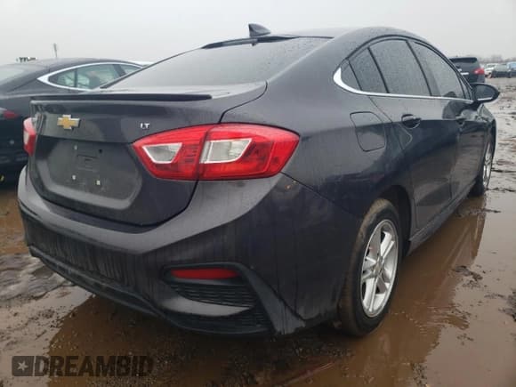 ✅ 2017 Chevrolet Cruze LT • VIN: 1G1BE5SM2H7118862 • Lot: 40380323. Listed on Copart with Not provided. Free auction sales archive from the USA and detailed vehicle history report at DreamBid. Image 3.