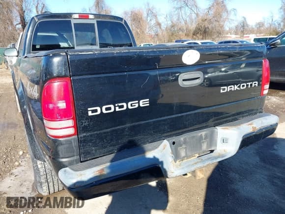 ✅ 2004 Dodge Dakota Sport • VIN: 1D7HG32N24S518815 • Lot: 41408182. Wystawiony na IAAI z przebiegiem 267 160 mil. Bezpłatny archiwum sprzedaży aukcyjnych z USA i szczegółowy raport historii pojazdu na DreamBid. Zdjęcie 14.