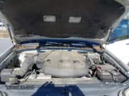 ✅ 2008 Toyota 4Runner SR5 • VIN: JTEZU14R88K014931 • Lot: 43611606. Listed on IAAI with 220,622 mi. Free auction sales archive from the USA and detailed vehicle history report at DreamBid. Image 10.