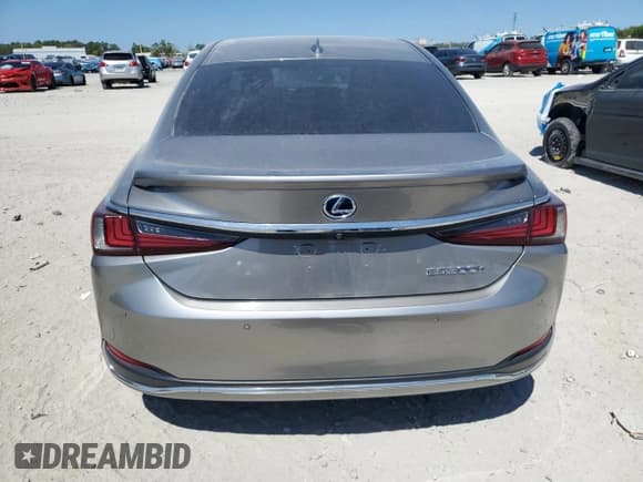 ✅ 2021 Lexus ES 300h Ultra Luxury • VIN: 58AFA1C15MU003299 • Лот: 50466735. Опубликован ранее на Copart с пробегом Не указан. Бесплатный доступ к архиву аукционных продаж из США и подробный отчёт об истории автомобиля на DreamBid. Изображение 6.