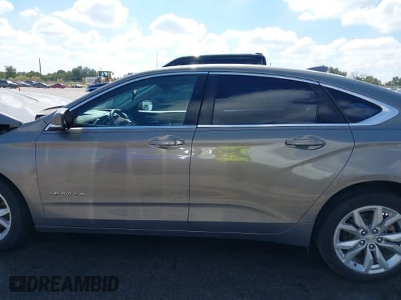 ✅ 2017 Chevrolet Impala LT • VIN: 2G1105S39H9183336 • Лот: 43416758. Опубликован ранее на IAAI с пробегом 110 874 миль. Бесплатный доступ к архиву аукционных продаж из США и подробный отчёт об истории автомобиля на DreamBid. Изображение 15.