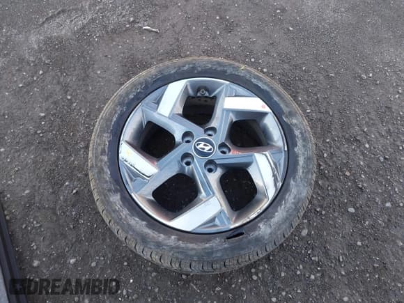 ✅ 2025 Hyundai Venue SEL • VIN: KMHRC8A34SU355539 • Lot: 41539818. Wystawiony na IAAI z przebiegiem 3 969 mil. Bezpłatny archiwum sprzedaży aukcyjnych z USA i szczegółowy raport historii pojazdu na DreamBid. Zdjęcie 12.