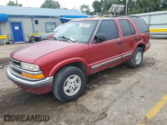2000 Chevrolet Blazer LS с VIN 1GNDT13W3Y2133969, выставлен на аукционе Copart как лот 72696734 с пробегом 223 251 миль миль и Списание • Salvage title. История ставок и продаж доступна на DreamBid. Изображение 1.