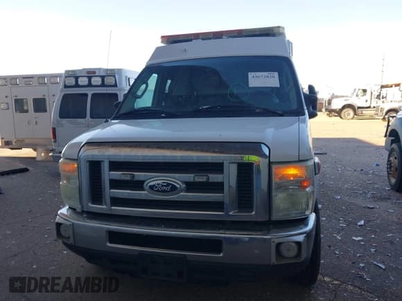 ✅ 2013 Ford Econoline Cargo Commercial • VIN: 1FDSS3EL1DDA07976 • Lot: 43672828. Listed on IAAI with 268,225 mi. Free auction sales archive from the USA and detailed vehicle history report at DreamBid. Image 13.