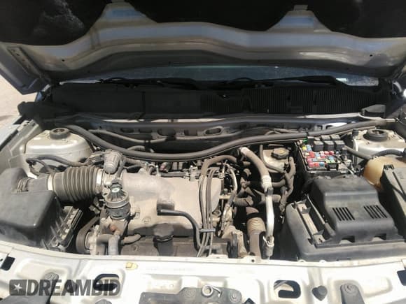 ✅ 2007 Chevrolet Equinox LS • VIN: 2CNDL13F176010970 • Лот: 41964596. Опубликован ранее на IAAI с пробегом 194 227 миль. Бесплатный доступ к архиву аукционных продаж из США и подробный отчёт об истории автомобиля на DreamBid. Изображение 10.