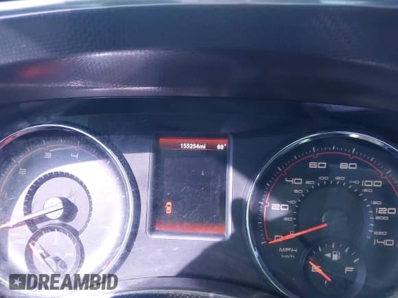 ✅ 2013 Dodge Charger SE • VIN: 2C3CDXBG5DH706505 • Lot: 43575308. Wystawiony na IAAI z przebiegiem 155 254 mil. Bezpłatny archiwum sprzedaży aukcyjnych z USA i szczegółowy raport historii pojazdu na DreamBid. Zdjęcie 7.