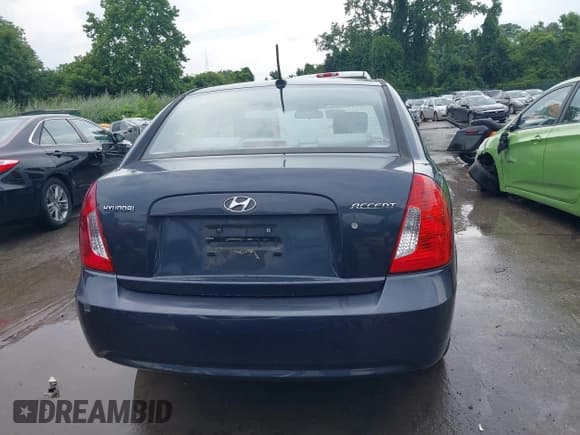 ✅ 2010 Hyundai Accent GLS • VIN: KMHCN4AC5AU431356 • Лот: 42885534. Опубликован ранее на IAAI с пробегом 88 860 миль. Бесплатный доступ к архиву аукционных продаж из США и подробный отчёт об истории автомобиля на DreamBid. Изображение 17.