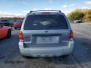 ✅ 2007 Ford Escape XLT • VIN: 1FMYU93187KA74972 • Лот: 91060965. Опубликован ранее на Copart с пробегом 132 795 миль. Бесплатный доступ к архиву аукционных продаж из США и подробный отчёт об истории автомобиля на DreamBid. Изображение 6.