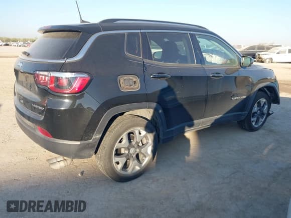 ✅ 2020 Jeep Compass Limited • VIN: 3C4NJDCB7LT142313 • Lot: 43238847. Listed on IAAI with 52,440 mi. Free auction sales archive from the USA and detailed vehicle history report at DreamBid. Image 4.