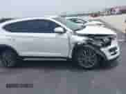 2020 Hyundai Tucson SEL с VIN KM8J33AL0LU193801, выставлен на аукционе IAAI как лот 42415553 с пробегом 116 665 миль миль и . История ставок и продаж доступна на DreamBid. Изображение 17.