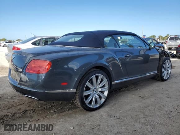 ✅ 2012 Bentley Continental GT • VIN: SCBGR3ZA5CC074795 • Lot: 43205404. Listed on Copart with 77,481 mi. Free auction sales archive from the USA and detailed vehicle history report at DreamBid. Image 3.