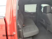 ✅ 2021 Chevrolet Silverado 1500 RST • VIN: 3GCUYEET7MG156547 • Lot: 68311895. Wystawiony na Copart z przebiegiem 122 293 mil. Bezpłatny archiwum sprzedaży aukcyjnych z USA i szczegółowy raport historii pojazdu na DreamBid. Zdjęcie 10.