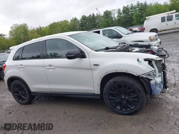 2019 Mitsubishi Outlander ES with VIN JA4AR3AU2KU016767, listed as a IAAI auction lot 42329748 with 77,524 mi miles and . Bid and sale history available at DreamBid. Image 13.