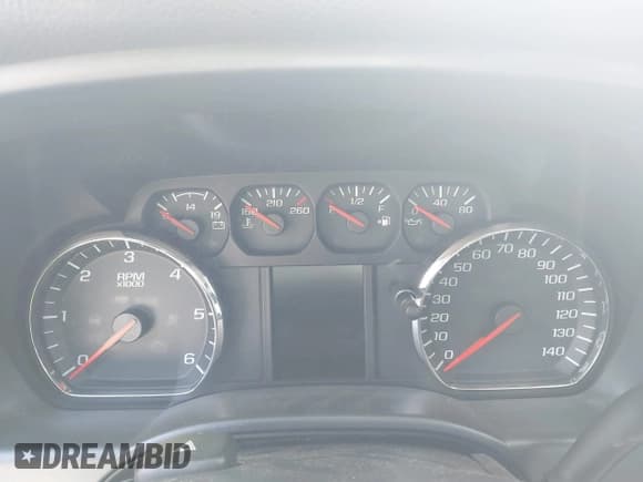 ✅ 2015 Chevrolet Silverado 2500HD Work Truck • VIN: 1GC0CUEG0FZ502953 • Lot: 42425034. Wystawiony na IAAI z przebiegiem Nie podano. Bezpłatny archiwum sprzedaży aukcyjnych z USA i szczegółowy raport historii pojazdu na DreamBid. Zdjęcie 7.