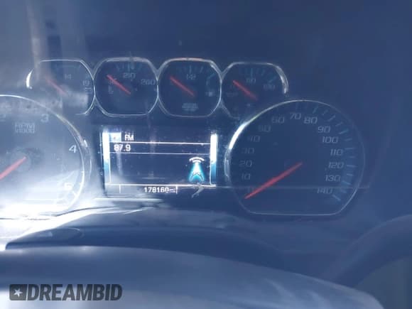 ✅ 2019 Chevrolet Silverado 2500HD LT • VIN: 1GC1KSEY7KF181199 • Lot: 41336202. Listed on IAAI with 178,160 mi. Free auction sales archive from the USA and detailed vehicle history report at DreamBid. Image 15.