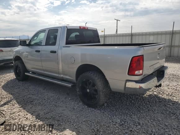 2016 Ram 1500 Express with VIN 1C6RR7FG9GS395912, listed as a Copart auction lot 71468455 with 207,206 mi miles and Clean title. Bid and sale history available at DreamBid. Image 2.